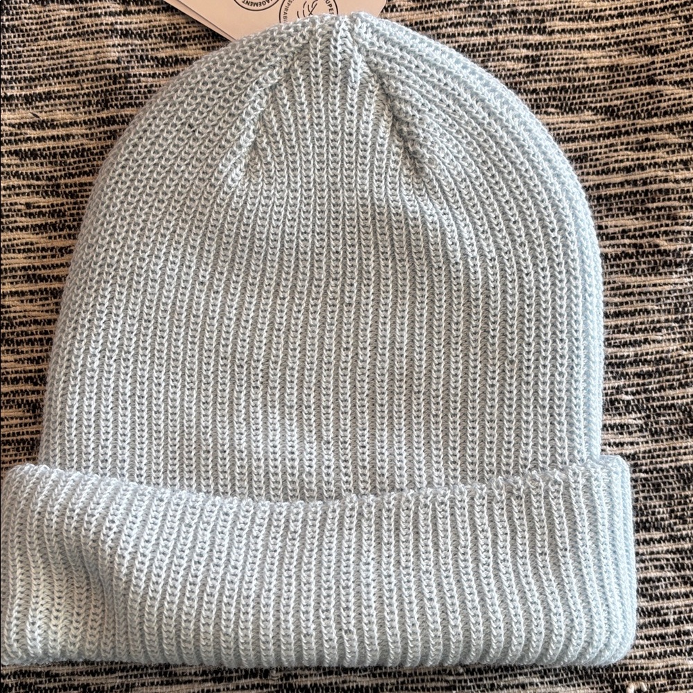 Smart wool, big kids beanie - Picture 2 of 3